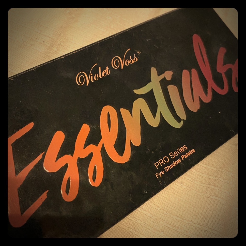 CIOLET VOSS ESSENTIALS PRO SERIES